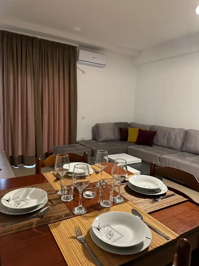Siloria Apartments Vlorë 0*,  Albánie