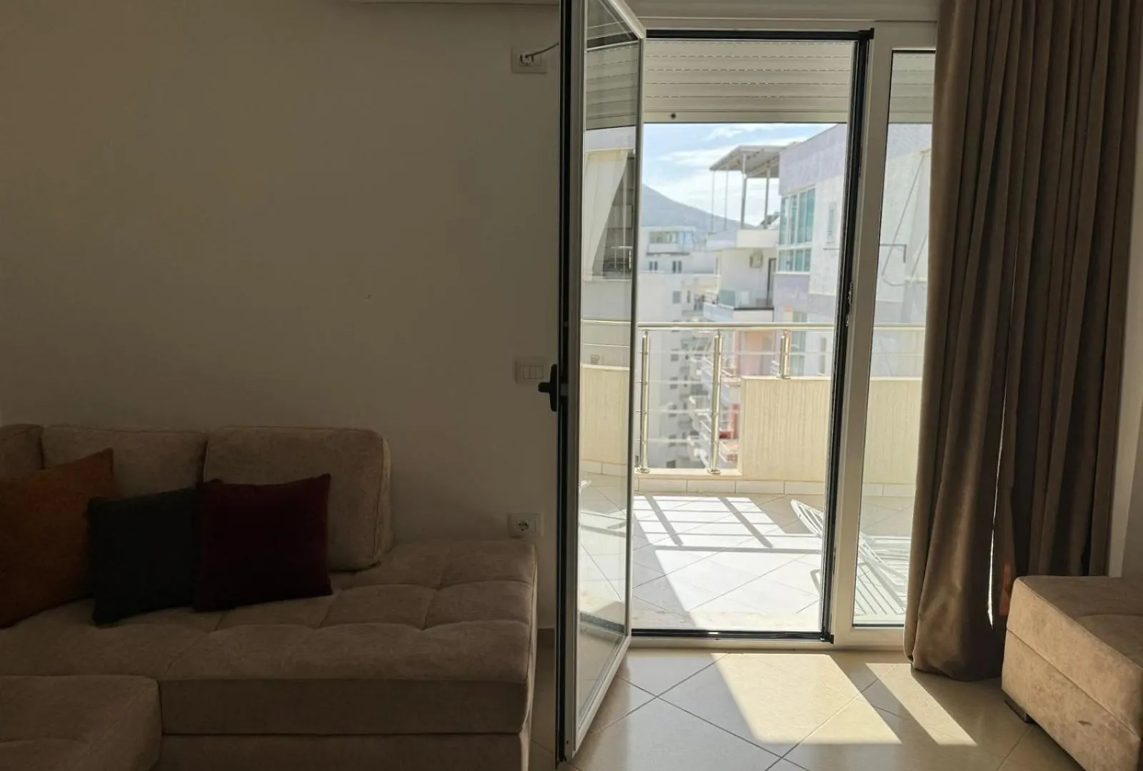 Siloria Apartments Vlorë