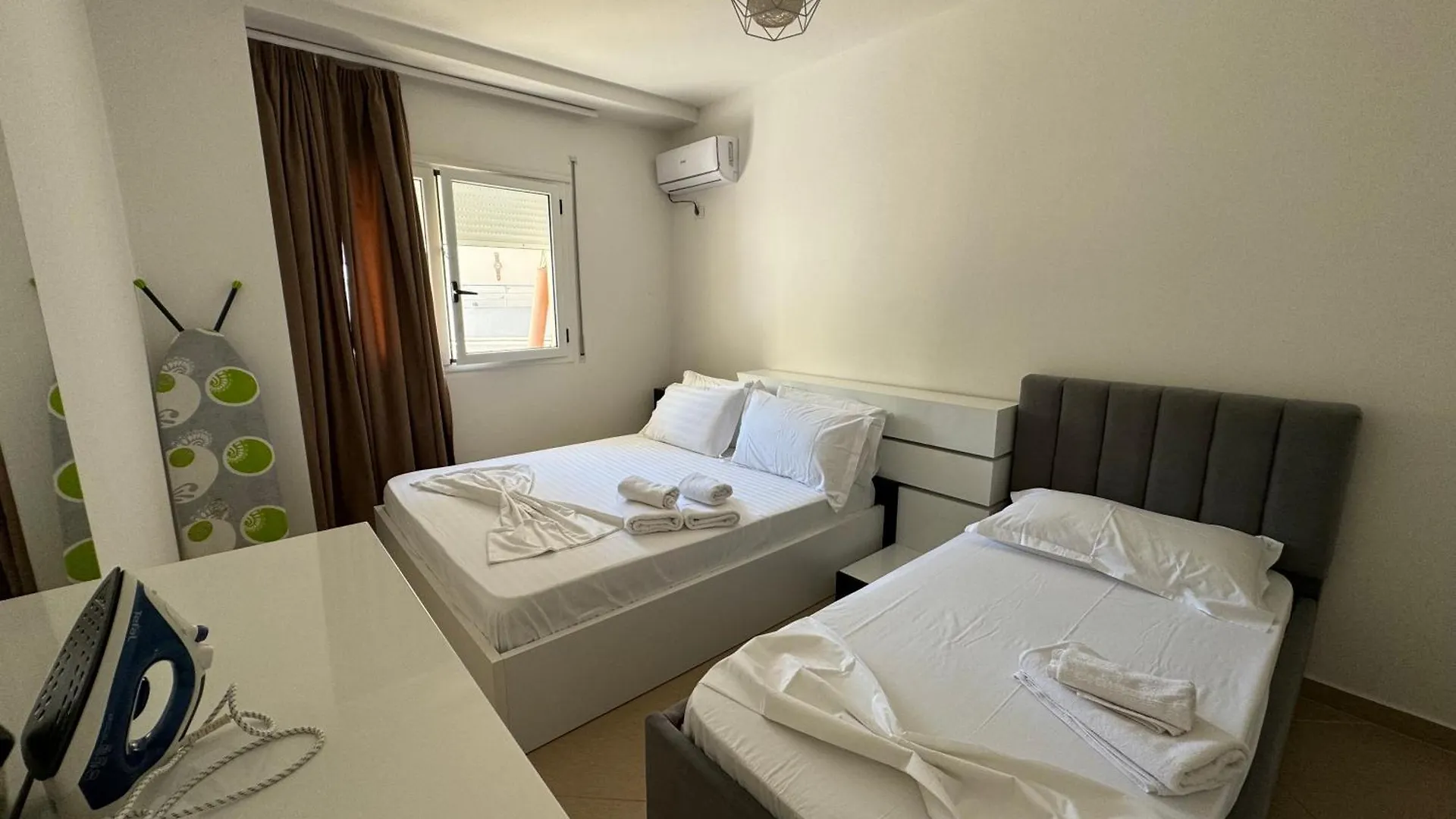 Siloria Apartments Vlorë 0*,  Albánie